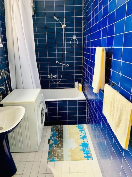 Apartment Loga
